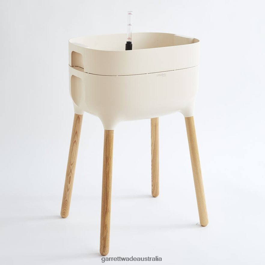 Garrett Wade Free Standing Self-Watering Planter Garden 46JHVR123