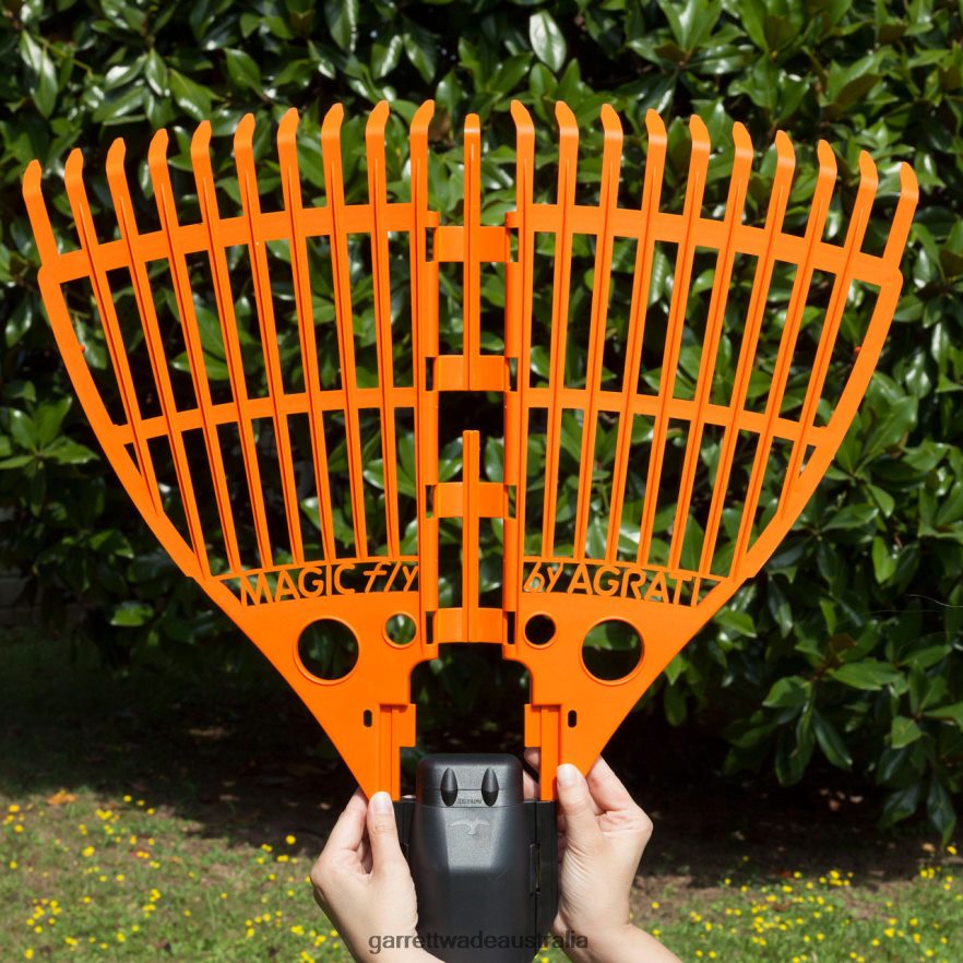 Garrett Wade Italian Leaf Grabber Rake Garden 46JHVR206