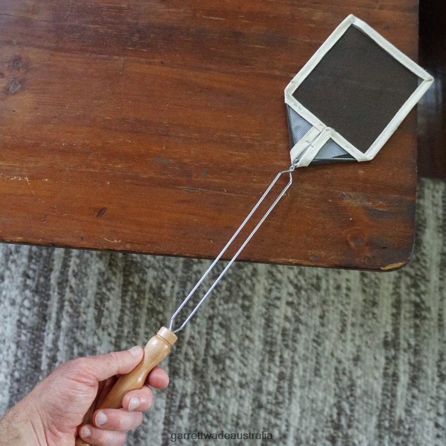 Garrett Wade Really Old-Fashioned Fly Swatter -Single Garden 46JHVR193