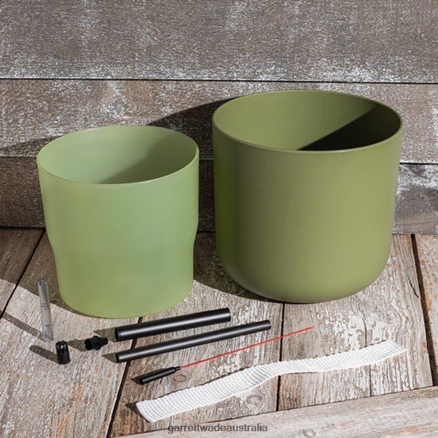 Garrett Wade Self-Watering Round Planter Garden 46JHVR264