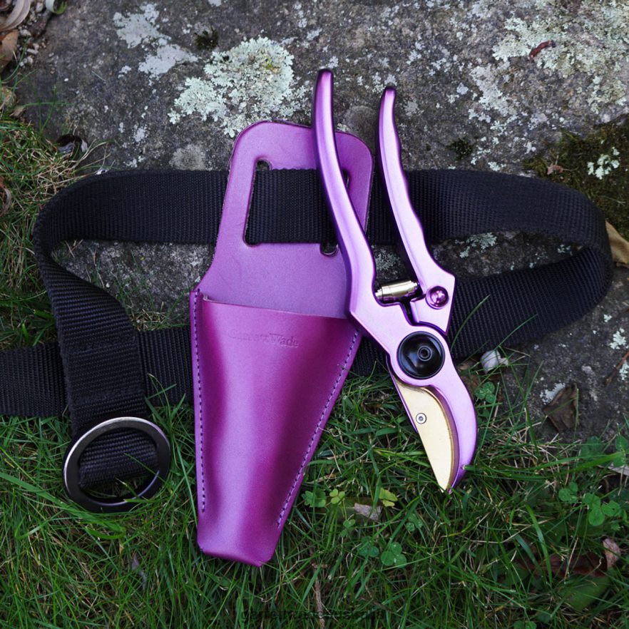 Garrett Wade Ultra-Sharp Purple Pruner and Sheath Set Garden 46JHVR37