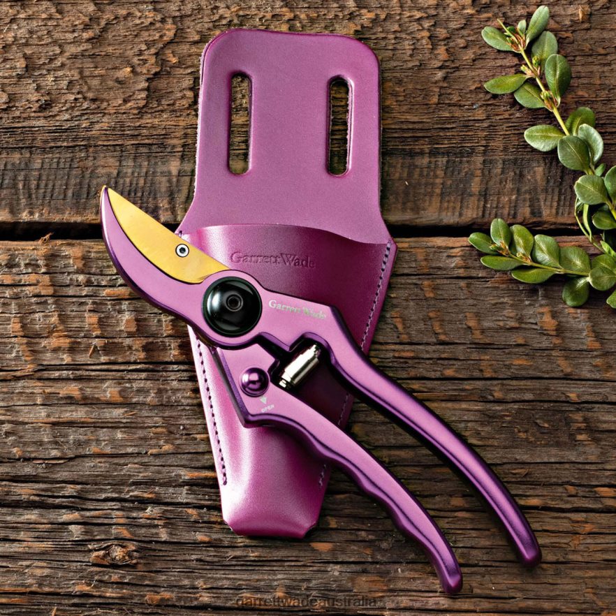 Garrett Wade Ultra-Sharp Purple Pruner and Sheath Set Garden 46JHVR37