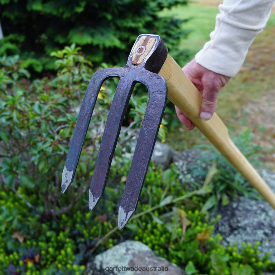 Garrett Wade 3-Tine German Made Cultivator Garden 46JHVR97