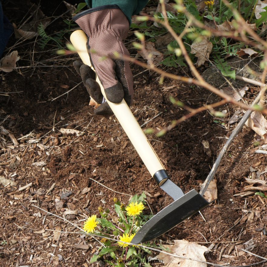 Garrett Wade Japanese Made Triangular Hoe Garden 46JHVR107