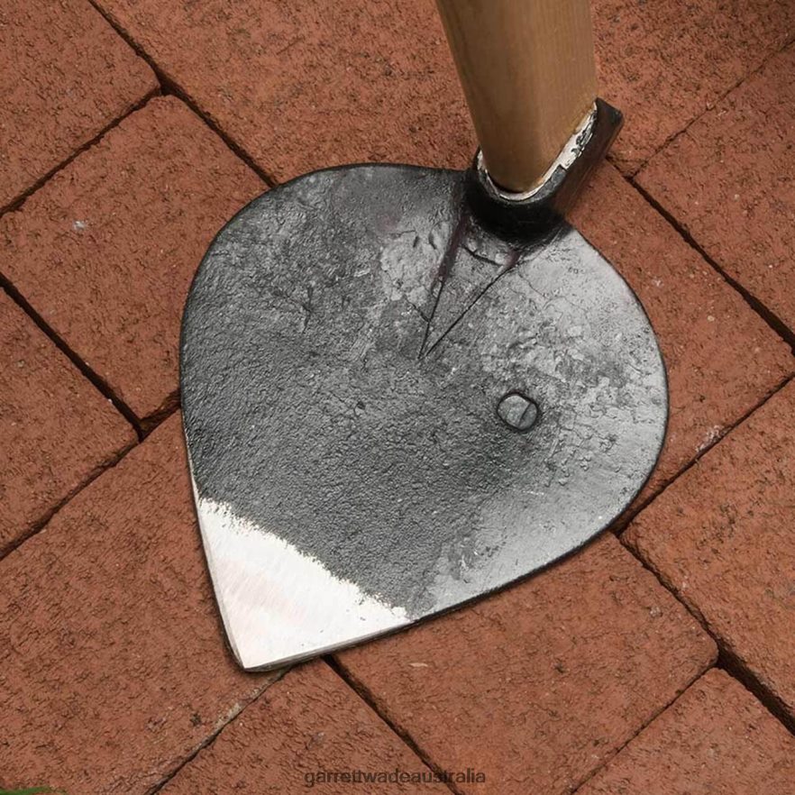 Garrett Wade Wide Heart-Shaped Hoe Garden 46JHVR117