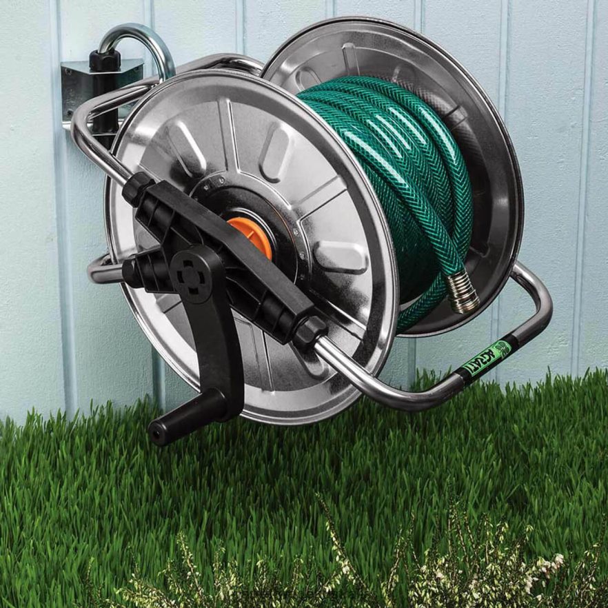Garrett Wade Italian Made 180 Swinging Wall-Mounted Hose Reel Garden 46JHVR220