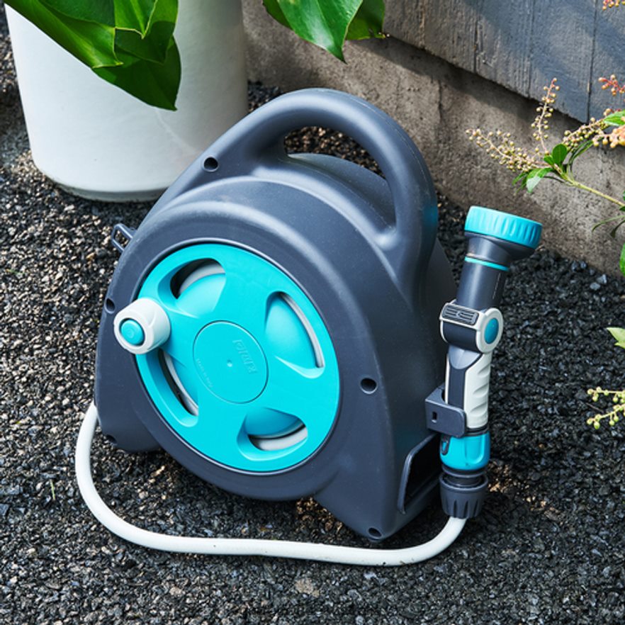 Garrett Wade Space-Saving Hose Reel Assembly Garden 46JHVR249