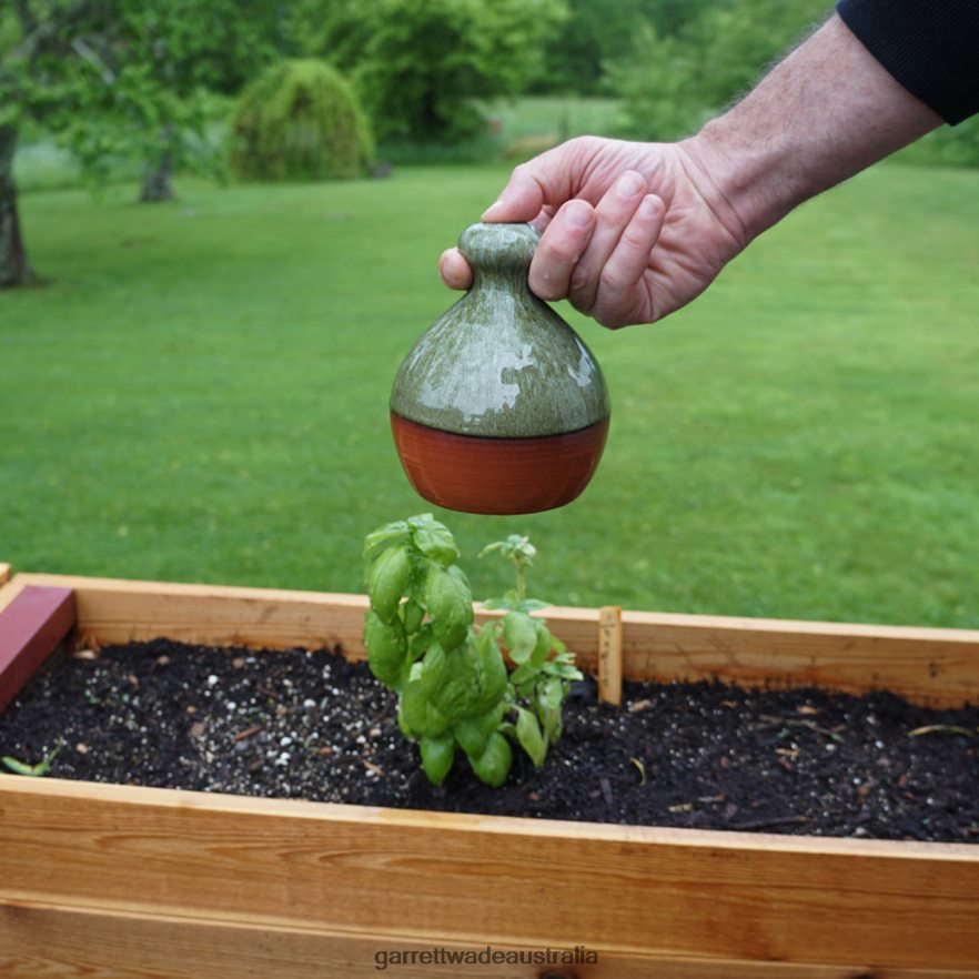 Garrett Wade Terracotta Watering Vessel Made in the UK Garden 46JHVR240