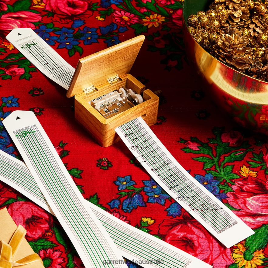 Garrett Wade Hand-Cranked Wooden Music Box Home & Kitchen 46JHVR887